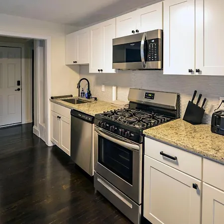 Modern Two Bedroom Condo - Boston Stoneham Extérieur photo