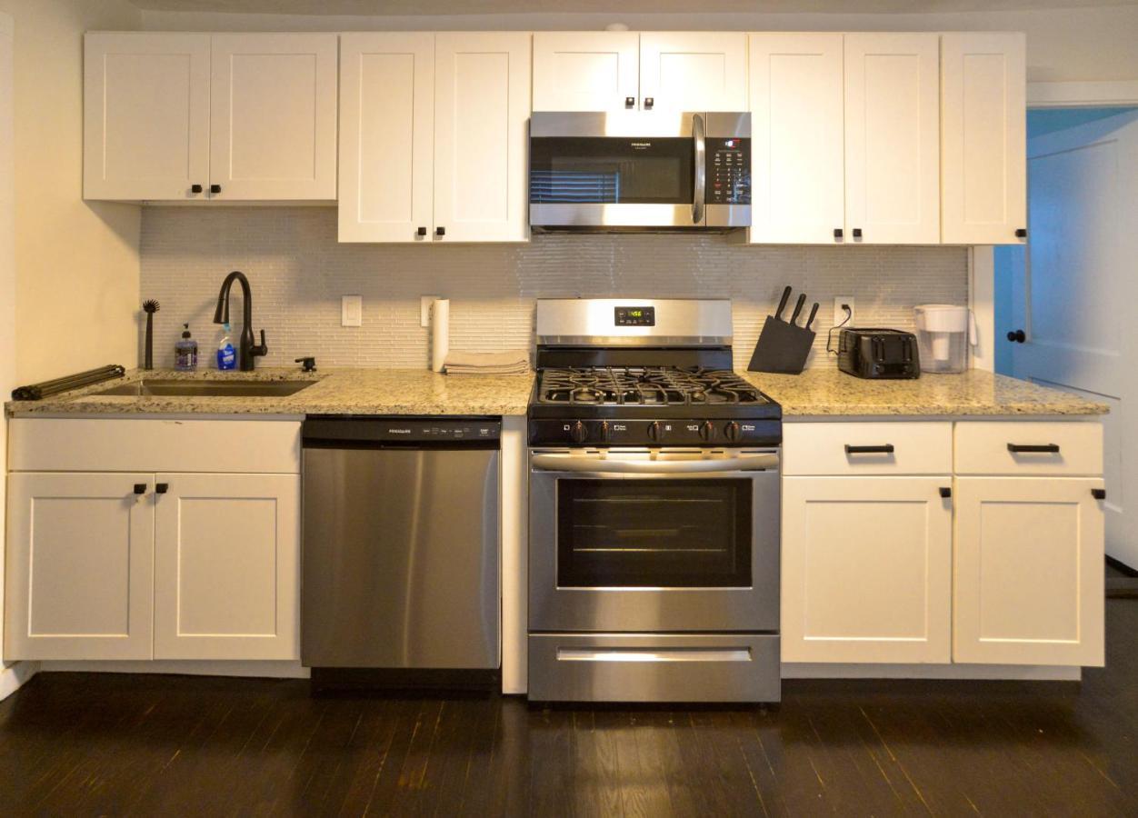 Modern Two Bedroom - Boston Appartement *