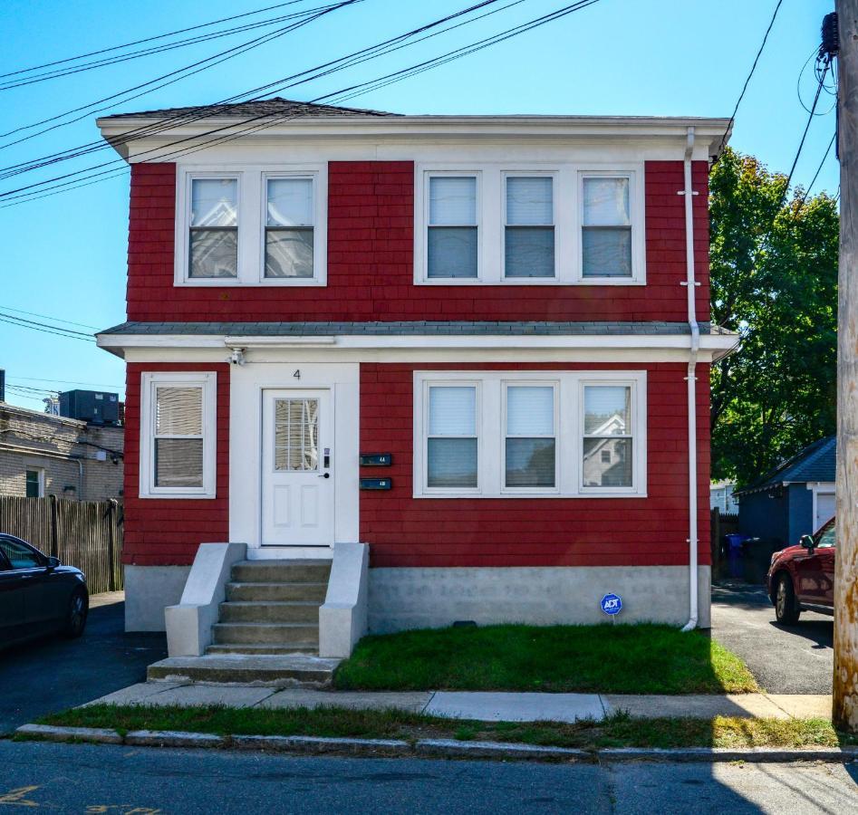 Modern Two Bedroom - Boston *